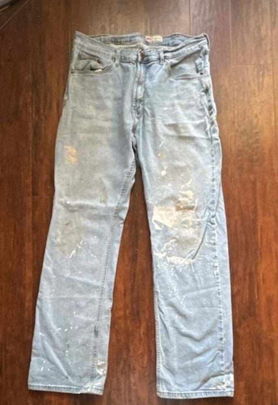 Wrangler Relaxed Boot Light Wash Paint Splattered Jeans 34x34